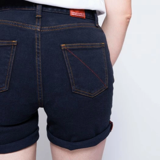 1083 SHORT SLIM 274 COURT Taille Haute Coton Bio Uni Bleu Nuit 7 1083 SHORT SLIM 274 COURT Taille Haute Coton Bio Uni Bleu Nuit – Image 7